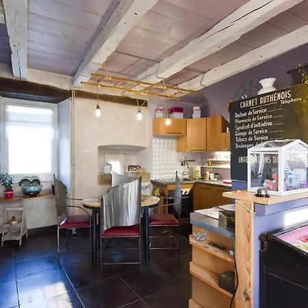 Ma Maison Charme Et Deco, Sophieandco Aveyron بيت للعطل *